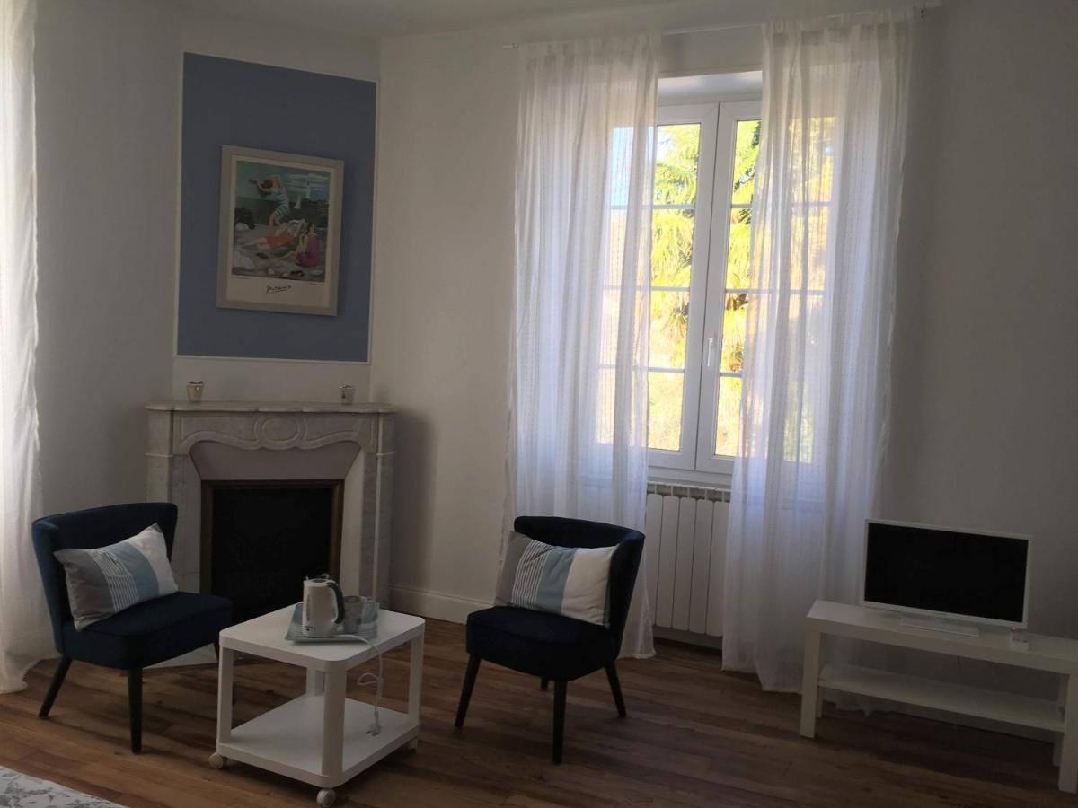Chalbonia Bed & Breakfast Louhossoa Exterior foto