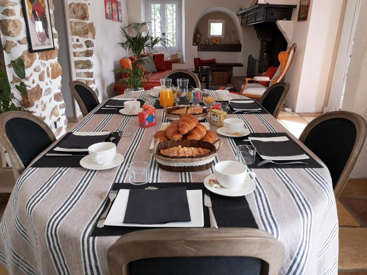 Chalbonia Bed & Breakfast Louhossoa Exterior foto